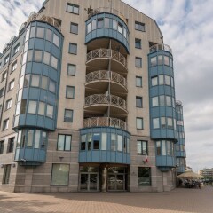 Отель P&O Apartments Plac Europy Польша, Варшава - отзывы, цены и фото номеров - забронировать отель P&O Apartments Plac Europy онлайн вид на фасад