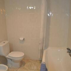 Отель Hostal Mourelos ванная