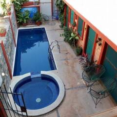 Suites Playa La Ropa Hotel El Pirata бассейн фото 2