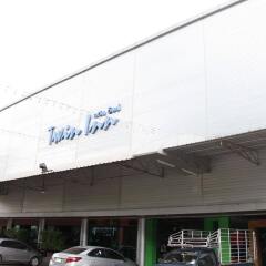 Отель Twin Inn Пхукет парковка