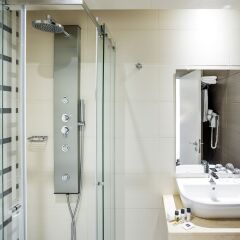 Отель Empire Lisbon Hotel Португалия, Лиссабон - отзывы, цены и фото номеров - забронировать отель Empire Lisbon Hotel онлайн ванная