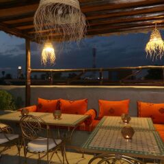 Отель Riad Atlas Quatre & Spa Марокко, Марракеш - отзывы, цены и фото номеров - забронировать отель Riad Atlas Quatre & Spa онлайн гостиничный бар