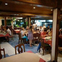 Surin Sunset Hotel питание