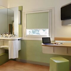 Отель ibis budget Aix en Provence Est Le Canet удобства в номере