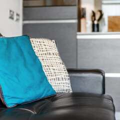 Апартаменты Lovely Studio W/balcony in Islington, 4 Guests сейф в номере