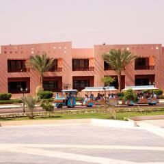 The Club Golden 5 Hotel & Resort пляж фото 2
