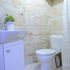 Mensa Christi Guesthouse in Nazareth, Israel from 108$, photos, reviews - zenhotels.com bathroom photo 2