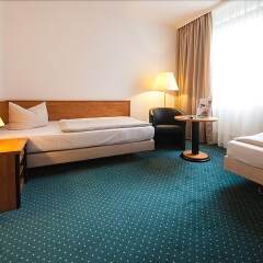 NOVINA HOTEL Südwestpark Nürnberg комната для гостей фото 5