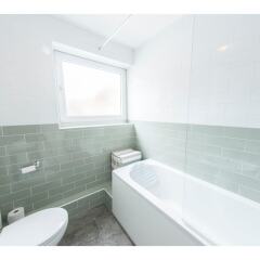 Отель Bright & Airy 2-bedroom Flat for 6 in Blackheath ванная