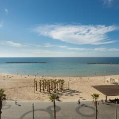 Отель Sea Executive Suites пляж