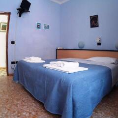 Hotel Birilli B&B Чивитанова-Марке комната для гостей фото 3