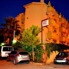 Marsyas Hotel парковка
