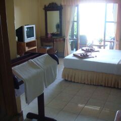 Отель Baan Karon Hill Phuket Resort в номере