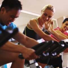 Отель Crowne Plaza Lyon - Cite Internationale Франция, Лион - 1 отзыв об отеле, цены и фото номеров - забронировать отель Crowne Plaza Lyon - Cite Internationale онлайн фитнесс-зал фото 3