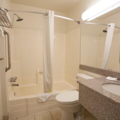 Отель Aviation Inn ванная