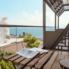 Отель Epirus Hotel Албания, Саранда - отзывы, цены и фото номеров - забронировать отель Epirus Hotel онлайн балкон