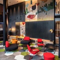 Отель Radisson Hotel Zurich Airport Швейцария, Рюмланг - 2 отзыва об отеле, цены и фото номеров - забронировать отель Radisson Hotel Zurich Airport онлайн гостиничный бар