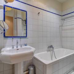 Апартаменты Holiday Apartment in the Centre of Paris ванная фото 2