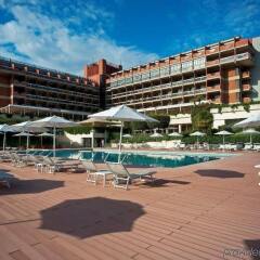 Отель Atahotel Villa Pamphili бассейн