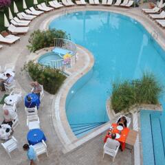Faber Apart Hotel бассейн