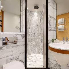 Отель Hilton Stockholm Slussen ванная фото 2