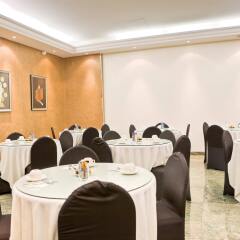 Отель Le Patio Bastille Париж помещение для мероприятий