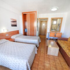 Отель Apartamentos Levante Club Испания, Пляж Леванте - отзывы, цены и фото номеров - забронировать отель Apartamentos Levante Club онлайн комната для гостей фото 2