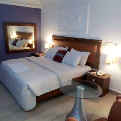 Golden Tulip Airport Hotel комната для гостей фото 4