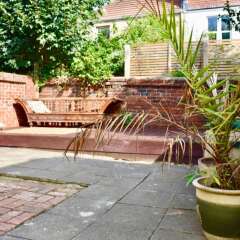 Отель 4 Bedroom House Near Seven Dials
