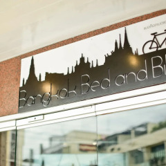 Отель Bangkok Bed And Bike Бангкок