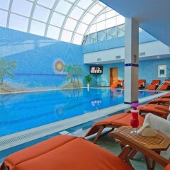 Отель Ayla Hotel ОАЭ, Эль-Айн - отзывы, цены и фото номеров - забронировать отель Ayla Hotel онлайн бассейн фото 2