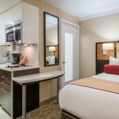 Отель Staybridge Suites - Times Square - New York City комната для гостей фото 5