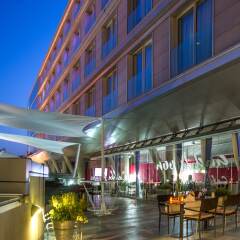 Отель Golden Tulip Zira Belgrade Сербия, Белград - отзывы, цены и фото номеров - забронировать отель Golden Tulip Zira Belgrade онлайн помещение для мероприятий