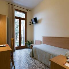 Hotel Casa Del Pellegrino Падуя комната для гостей фото 5