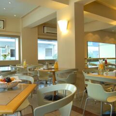 Отель Philippos Hotel Греция, Афины - 1 отзыв об отеле, цены и фото номеров - забронировать отель Philippos Hotel онлайн питание фото 3