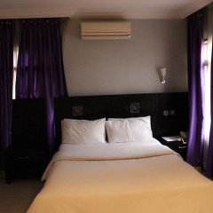 Отель The Hedge Suites Нигерия, Лагос - отзывы, цены и фото номеров - забронировать отель The Hedge Suites онлайн комната для гостей фото 4