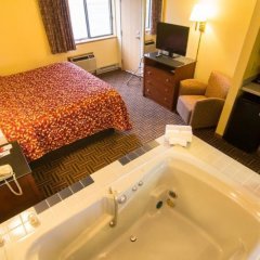 Econo Lodge in River Falls, United States of America from 98$, photos, reviews - zenhotels.com room amenities