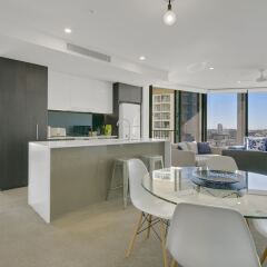 Отель Executive City Getaway в номере фото 2