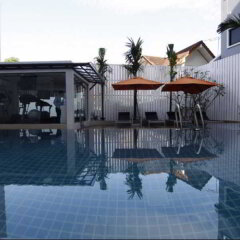 Отель Aspira Prime Patong бассейн фото 3