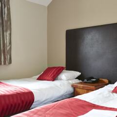 Отель Bull Hotel Великобритания, Халстед - отзывы, цены и фото номеров - забронировать отель Bull Hotel онлайн детские мероприятия