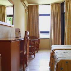 Отель Auramar Beach Resort комната для гостей фото 5