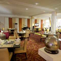 Summerset Continental Hotel Maitama питание