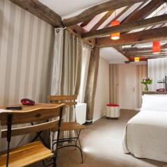 Odéon Hotel 3* Стандартный номер с различными типами кроватей фото 36