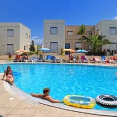 Meropi Hotel & Apartments бассейн фото 6