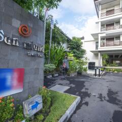Sun Island Hotel & Spa Kuta парковка