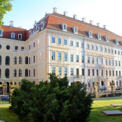 Hotel Taschenbergpalais Kempinski Dresden вид на фасад