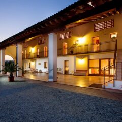 Отель Agriturismo Crocerone B&B Италия, Бассано-дель-Граппа - отзывы, цены и фото номеров - забронировать отель Agriturismo Crocerone B&B онлайн вид на фасад
