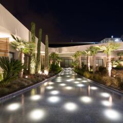 DoubleTree by Hilton Hotel Izmir Airport Турция, Измир - отзывы, цены и фото номеров - забронировать отель DoubleTree by Hilton Hotel Izmir Airport онлайн фото 2