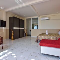 Отель Crystal Bay Beach Resort комната для гостей фото 3