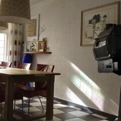 Отель B&B Double Door Брюгге гостиничный бар